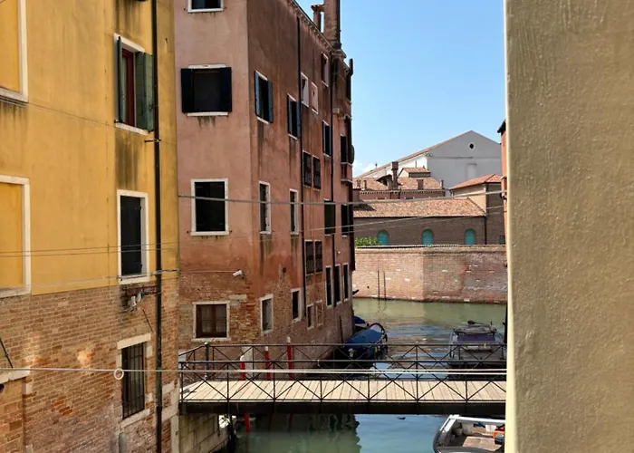 Del Ghetto בית הארחה