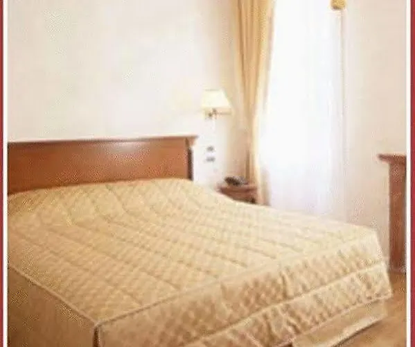 Del Ghetto 4* ונציה