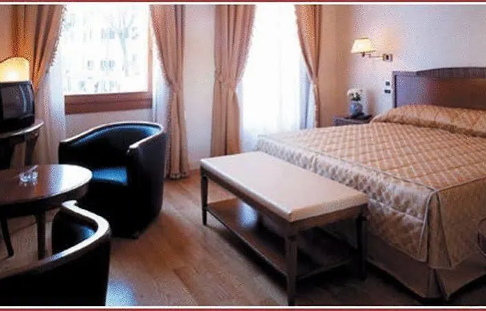 Del Ghetto 4* ונציה