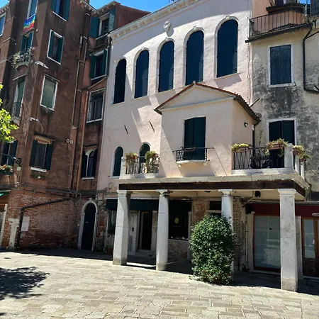 Vendégház Del Ghetto