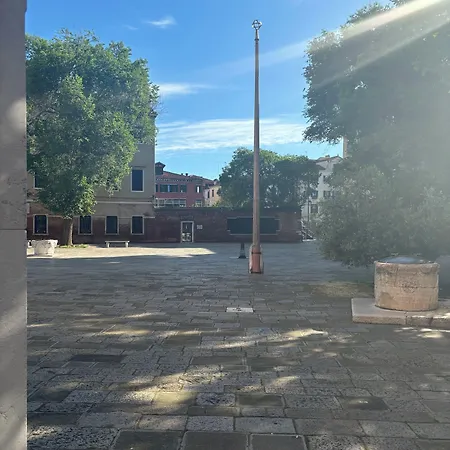 Del Ghetto Vendégház