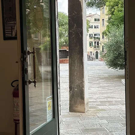 Vendégház Del Ghetto