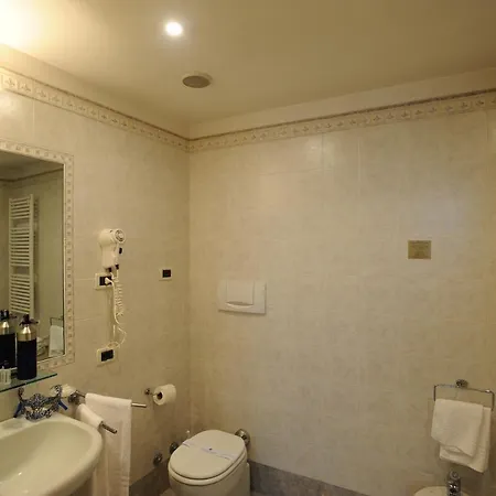 Guest house Locanda Del Ghetto 3*